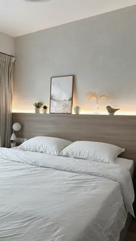 These Signature TENCEL™ sheets from @Weavvehome were made for our hot, humid weather 🌞 Pretty cool that we don’t sweat sleeping on them, even without the aircon! 🙆‍♀️ We also love how soft and silky smooth they feel, as only the finest 80s yarn count threads are used 🪡 That’s a true marker of quality that’s more important than thread count (which can be inflated)! 🙌🏻 If you’re thinking of upgrading your bedsheets or looking for a thoughtful housewarming gift, these sheets are always a win 🫶🏻