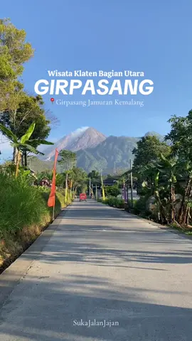 Klaten punya jembatan gantung dengan view merapi yang sangat keren 😍  📍Jembatan Girpasang  #klaten24jam #fypシ゚ #trending #views #merapi #klaten #fypage #girpasang #jembatangantung #CapCut 