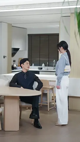 第1集：↑↑↑點擊視頻左下角觀看精彩完整版#因為一個片段看了整部劇 #好劇推薦 秦秘書偷偷暗戀頂頭上司