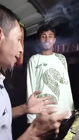 parah ini kariawan baru😁