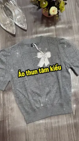 Áo phông tăm kiểu cực sang #xuhuong2025 #xuhuong #thoitrangnu #thoitranghottrend #aonu #tranganh #xuhuongtiktok 