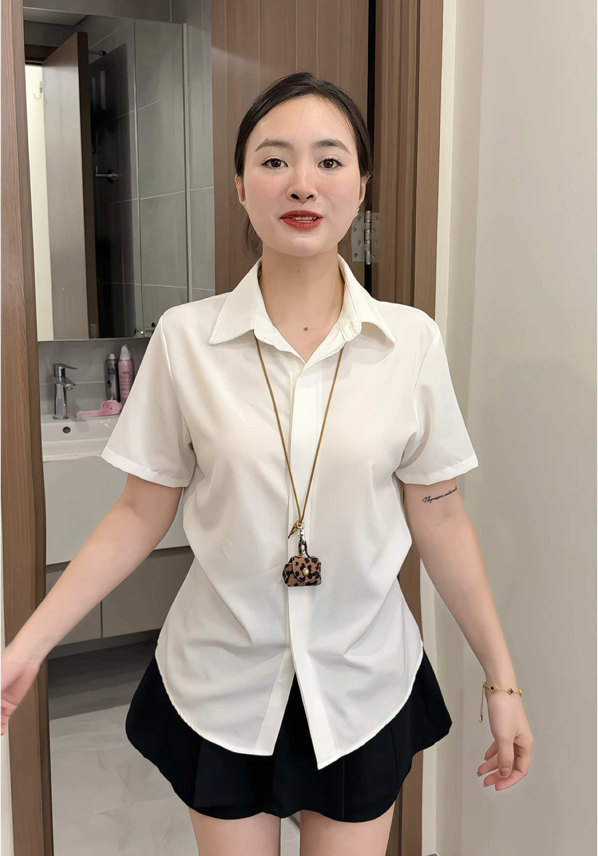 Sơmi cộc tay tôn dáng #totenlanh #aosomi #aosominu 