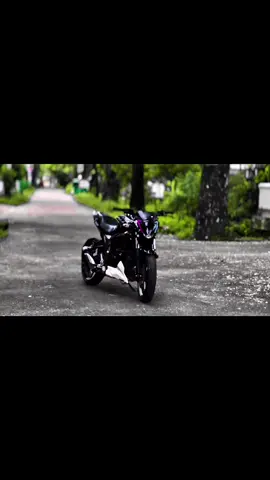🥹🖤..! #raselrider🖤💍 #foryou #tiktokviral #vairalvideo #viralkoro #bike #vairal #100kviews #gixxermonotone #vairal #bike 