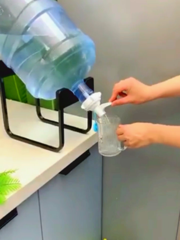 Detachable Water Drinking Bucket Bracket Mineral Water Folding Rack Floor Stand Holder Bottled Water Dispenser