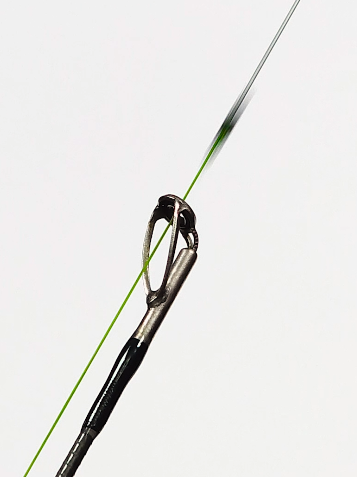LEARN how to quickly connect braid to mono even in strong winds!!!  #braidtomono #easyfishing #okrybachok #fishinghacks #bestfishingknots  #creatorsearchinsights #fishingideas #fishingknottutorial #carpfishing #howtotie #fishingtiktoks #connectionknot #strongestfishingknot 