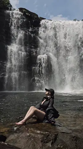 เป็นน้ำตกที่ใกล้กรุงเทพที่สวยที่สุด⛰️🚶‍♂️#เดินป่า #น้ําตก #teamพาเที่ยว #หน้าฝน #ธรรมชาติบำบัด 