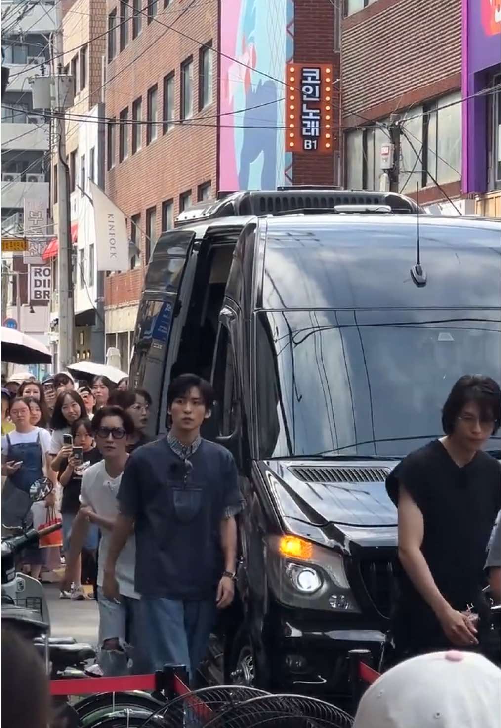 in🇰🇷 @weibo 