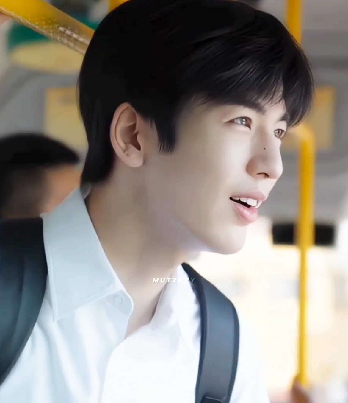 HADEUHHH GANTENG GEMESS KALII🤏🏻 #OurGeneration #ZhangLinghe #ZhaoJinmai #cdrama #fyp #OurGenerationdiviu tonton di viu ygy! Scp. xkdramascenes prst.  @LY  