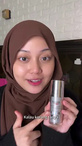 Tak rugi i try Eucerin Epicelline Serum ni ! Seriously worth every penny ! I sendiri yang experience pun terkejut tau it works on me ! Literally like gone my skin aging lagi2 dekat bahagian dahi tu😍 @Eucerin Malaysia  #MyEucerin #SGEucerin #AntiAging #PatentedAgeClock #EpicellineExpert #EucerinAntiAgingExpert #EucerinEpicelline
