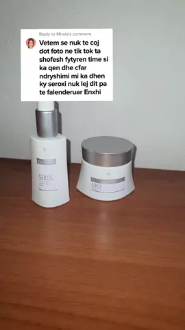 Serox mask ju ofron një KUJDES LUKSOZ për lëkurën e maturuar dhe me kërkesa të larta. Ky trajtim luksoz dhe ushqyes me bazë diamanti dhe peptidesh, i kombinuar me lëndë vepruese me efekte anti-age, e ndihmon lëkurën të tonifikohet, riparohet dhe të mbrohet në mënyrë efektive. #shqiptaretneperbote🇦🇱🌍  #antiaging  #lrhealthandbeauty #viraltiktok #kujdesiperfytyren #greqi   #antiagingskincare 