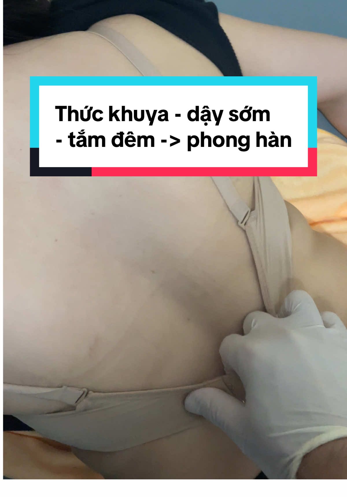 do môi trường làm việc lạnh, ẩm nhiều - còn gọi là hàn và thấp, đây chính là 1 trong những nguyên nhân gây đau vai gáy phổ biến nhất! #đauvaigáy #chứngtý #phonghàn #phongthấp 