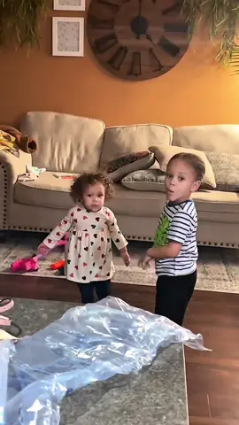 When there are two children in the family #happ #funny #babylove #cutebaby #funnymoments #tunnyvideos #fyp#usa 
