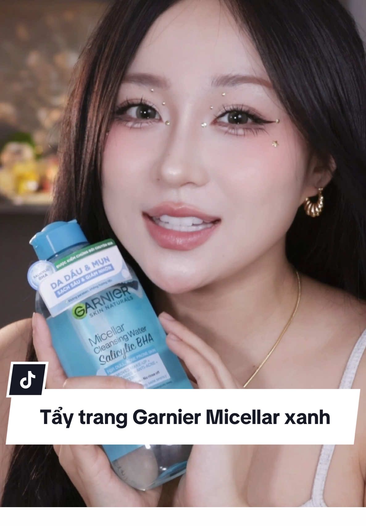 Lớp make có ưng đến mấy thì cũng phải tẩy trang thui 🤣 Tẩy trang gần đây tui iu là ẻm á ❤️ #garnierpartner #garniervn #skincare #micellarbha 