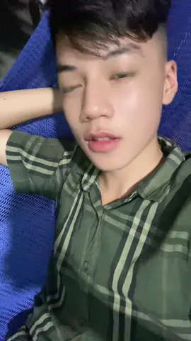 giờ nay e đang vui bên một ai#xuhuongtiktokk #abcxyz 