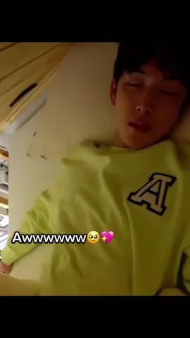 Duerme muy lindo mi bebito hermoso 🥹#paratiiiiiiiiiiiiiiiiiiiiiiiiiiiiiii #yimsiwan #ypfッ #haganmeviral #loamo 