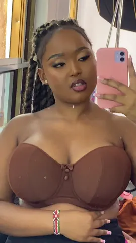 😍Huyu si ni keki🙇‍♀️🥺🤭Bra from@Titiikenya_backup1 #zipporahqueen #fyp 