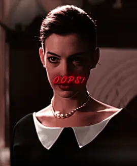 Oops! #catwoman #thedarkknightrises #batman #aftereffects #catwomanedit 