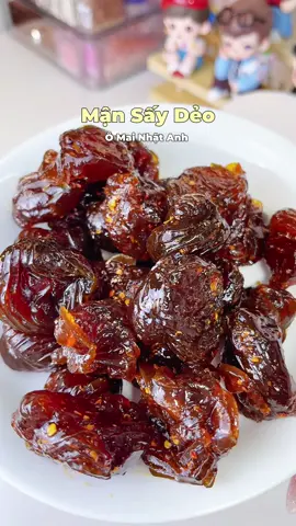 Mận sấy dẻo chua 7 ngọt 3 , ăn cay nhẹ nữa cuốn lắm luôn 🤤 #anvat #mansaydeo #mansaydeomocchau #anvatdemkhuya #reviewanngon #ancungtiktok #thaothichriviu 