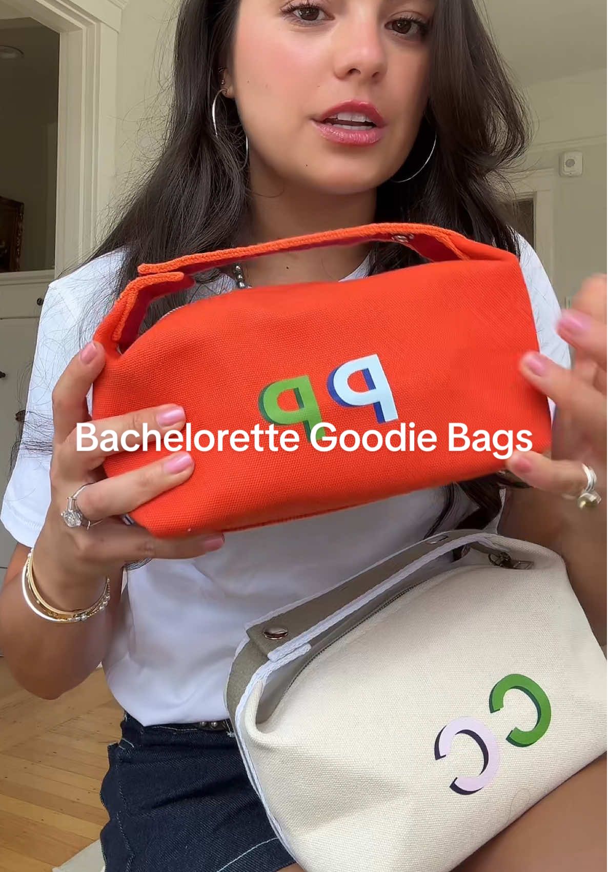 Everything I put in my bachelorette goody bags !! #bacheloretteparty #bachelorettepr #bachelorettegifts #whatsinmybag #bridetobe 