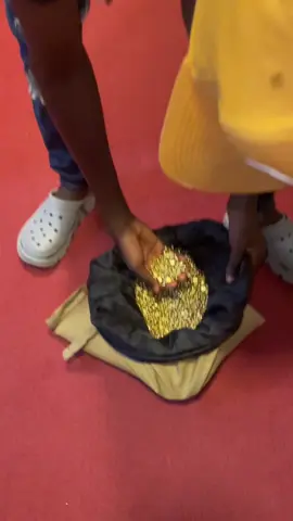 Do you prefer nuggets? ✨🙌 #GoldSmelting #goldinvestment #goldsupply #goldbusiness #africa #viral #pearlpreciousmetals 