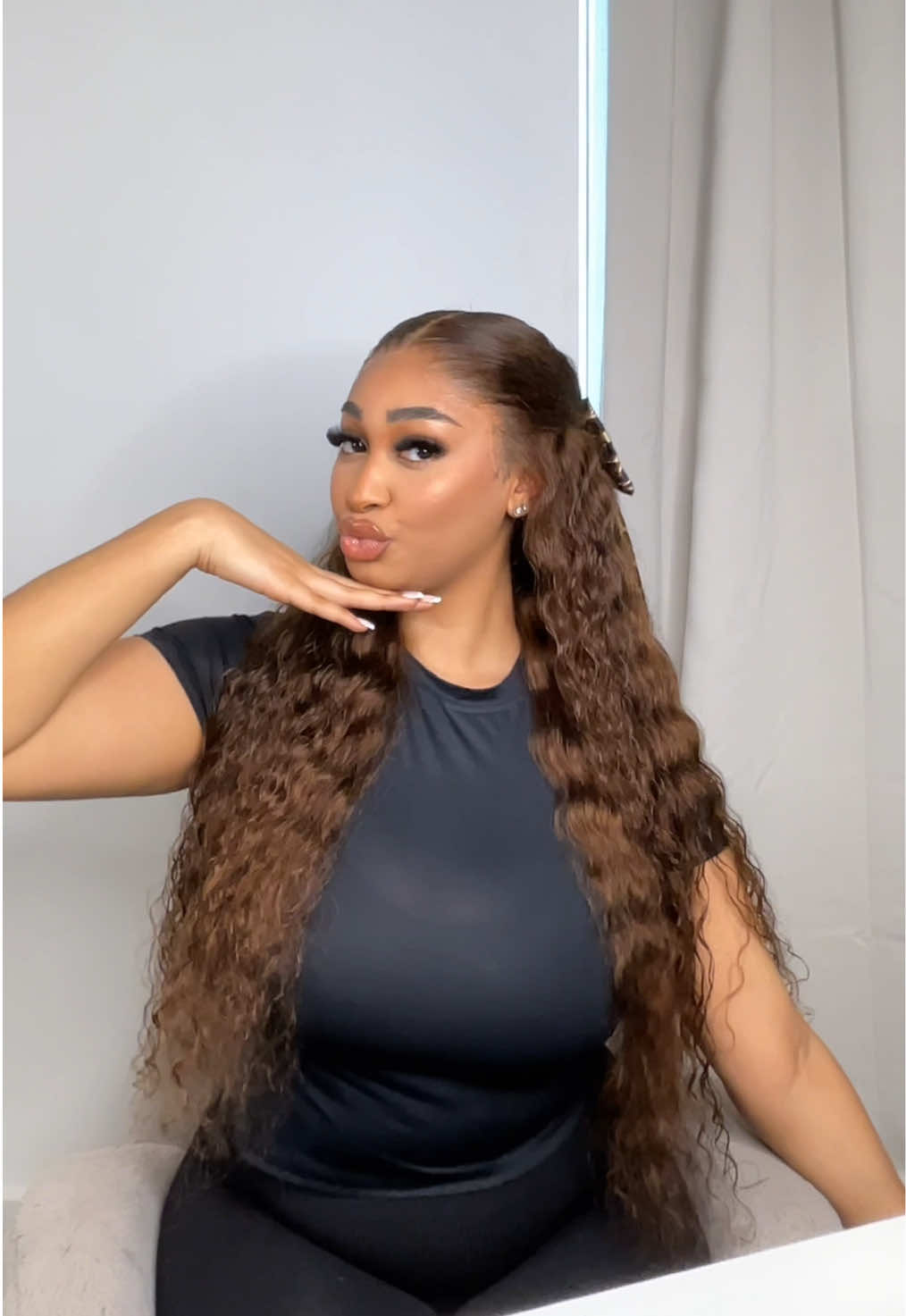 This brown is everything🤎 Wig from @CheetahBeautyHair. Link in bio🎀 Use code 