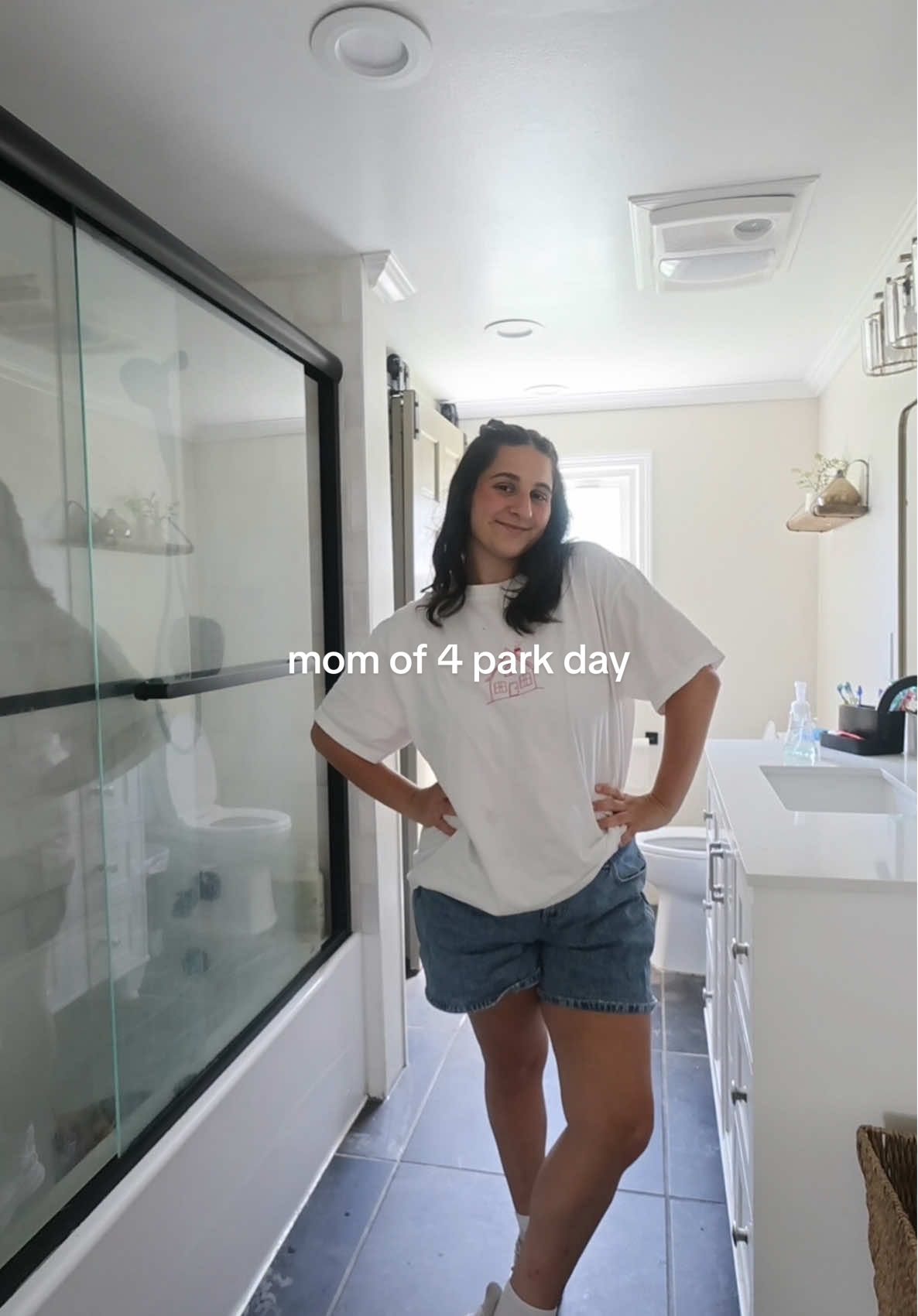 okay Dunkin drive thru lady 🥹 #parkday #momparkoutfit #momvlogs #sahmvlogs #homeschoolmom #momfriends #dunkin #momoffour #momof4 #sahmvlogs #sahmsummer #CapCut 