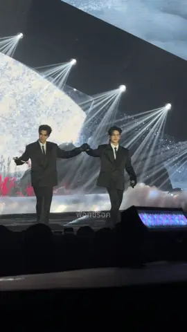 PERTHSANTA | 月亮代表我的心 (พระจันทร์แทนใจ) ฟีลลิ่งงานนั้นมากๆชอบจัง #perthsantafancon  #perthtanapon #santapp 