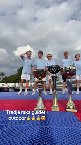 W😍😍😍 #ängelholmoutdoor #innebandy 