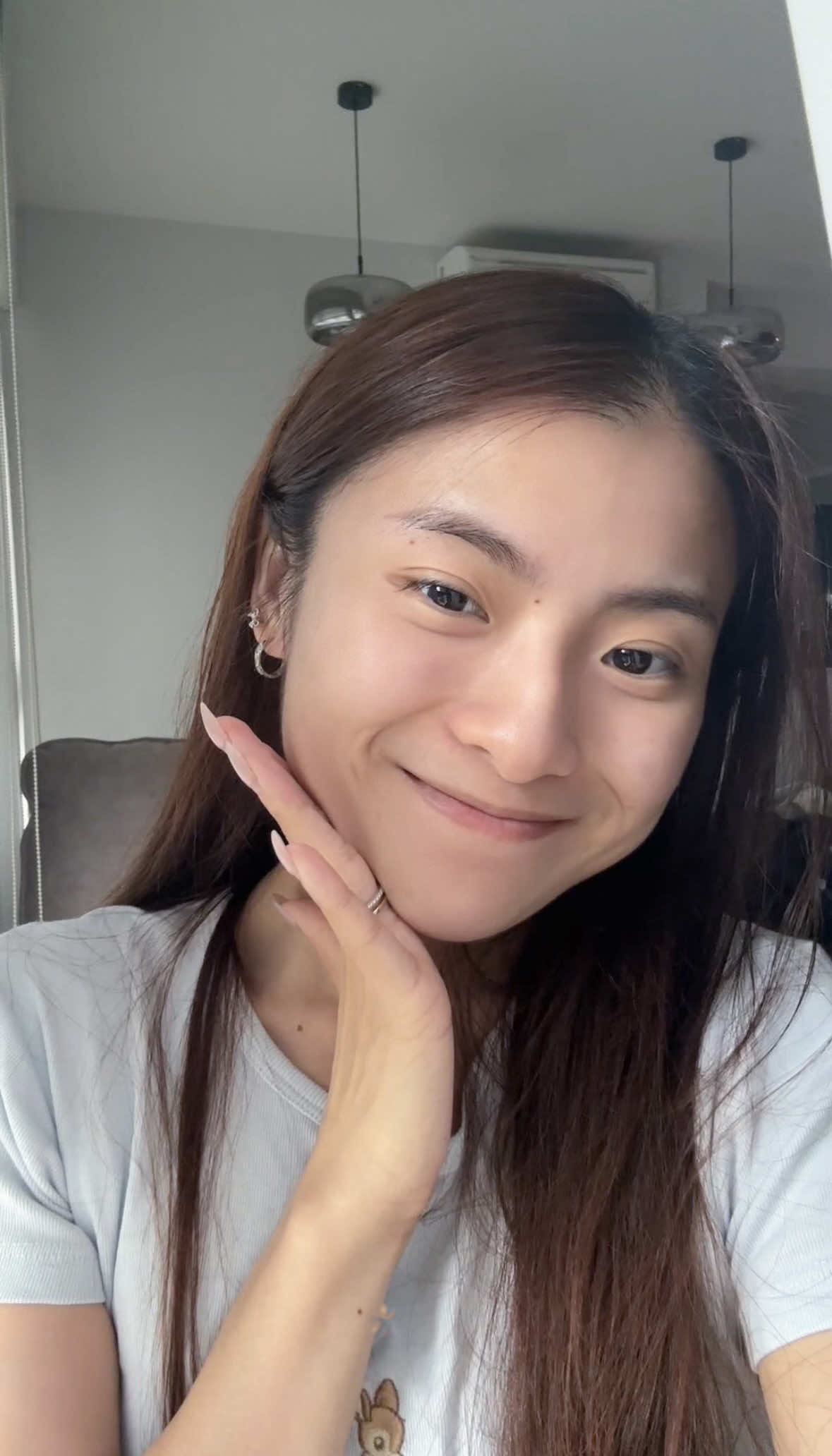 I’m still shocked how much of a difference it made, incorporating just this one product into my daily routine 🥹 I drank NewMoon’s Collagen Beauty Essence religiously for 1 month, and was pleasantly surprised at how much bouncier & firmer my skin got! I struggle with dry dehydrated skin, but now not anymore 🥳 The one step solution to healthy skin, hair and nails, containing 5,600mg of collagen in just one sachet. Also made with Vitamin C & E, to promote smooth, bright & radiant complexion!  Love how everything is compacted to just one sachet, making it so easy to consume and achieve supple, moisturised skin in just 14 days 🤍 Now available at selected Watsons outlets, Watsons Online, Shopee, Lazada, TikTok, iShopChangi & on GJH Official Eshop! #GlowWithNewMoon #NewMoonCollagen