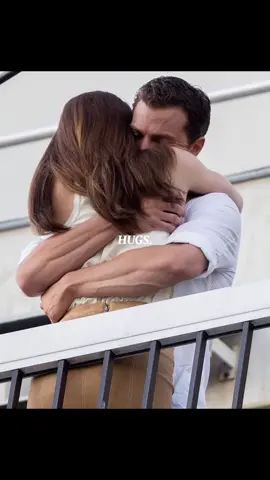 — Tag someone whose hugs feel like therapy.♥️ #repost #pinterest #hugs #blowup #softvibes #emotionalscene #huglover #cuddles 