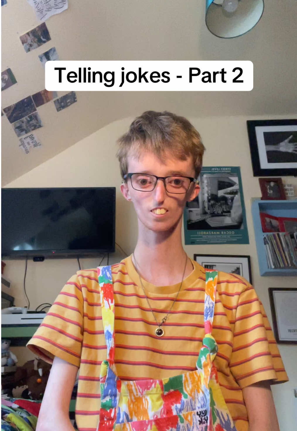 #fyp #foryoupagе #disability #Love #loveandpositivity #goviralgo #scottishtiktok #govairal #getmebig #viralsounds #positivity #funny #funnytiktokvideos #funnytiktok #tellingjokes #makingpeoplehappy #laughter #laughing #jokes 