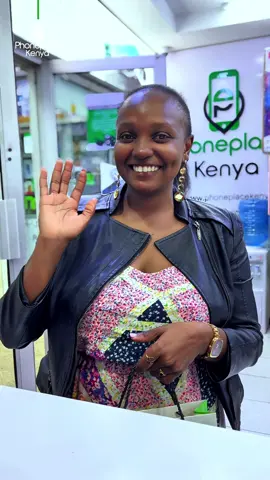 Samsung Z Fold 7 💥 Big ups to our amazing client for leveling up in style! Enjoy the sleek power and endless possibilities that come with it. 🙌📱 #SamsungZFold7 #NextLevelTech #FoldAndFlex #PhonePlaceKenya #LuxuryUnlocked