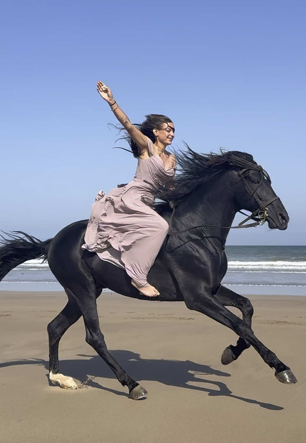 She wasn’t made to be tamed; she was an unstoppable girl with fire in her soul. Amazing rider : @Oliwia🤎  We are a travel agency for horse lovers.  . . . #horses #fyp #horsesoftiktok #viraltiktok #equestrian #caballos #fypシ 