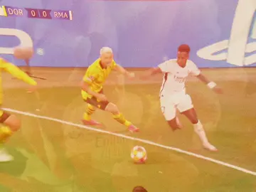 no one noticed 🌀 | #vinicius #realmadrid #Soccer #socceredit #futbol #futboledit #noonenoticed #themarias #fyp #vinijr 