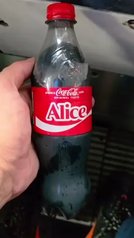 Regina voastră #Alice #cocacola #nume #românia🇷🇴 