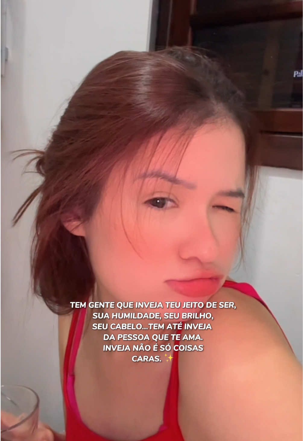Esses invejoso quer tentar apagar meu brilho, mas esqueceram que o brilho que Deus me deu ngm tira!  #inveja #foryouu #invejosos #brilho 