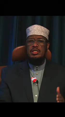 Quranka aan u fiirsano ❤️‍🩹🥺#200k #somalipage #foryoupage 