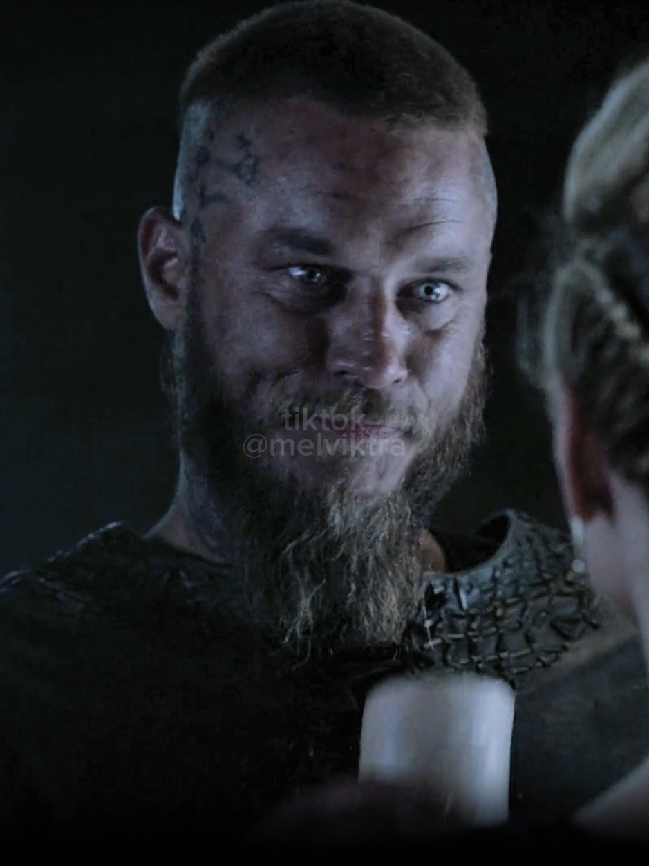 𝘍𝘜𝘕𝘕𝘠 𝙍𝘼𝙂𝙉𝘼𝙍 𝘛𝘳𝘢𝘷𝘪𝘴 𝘍𝘪𝘮𝘮𝘦𝘭 𝘦𝘥𝘪𝘵 // the most dangerous man on this earth is fun. #ragnar #kingragnar #vikings #travisfimmel #travisfimmeledit #funny #CapCut 
