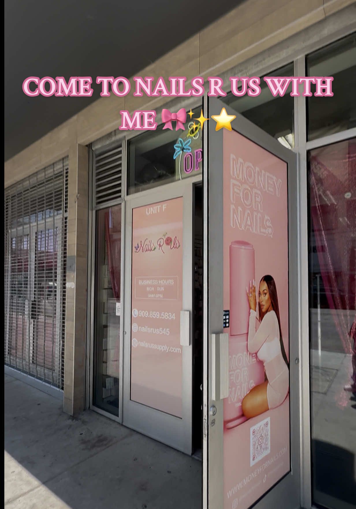 the prices were actually very good to!🤭 i recommend if you’re in or around L.A they have EVERYTHING 🎀😭 #fyp #foryou #foryoupage #nails #nailsupply #losangeles #nailtech #nailsoftiktok #haul #shopping #girly 
