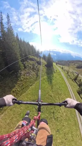 If your scared of heights don't watch this #Mtb #mtbforyou #Mtblife #redbull #fyp #fypage 