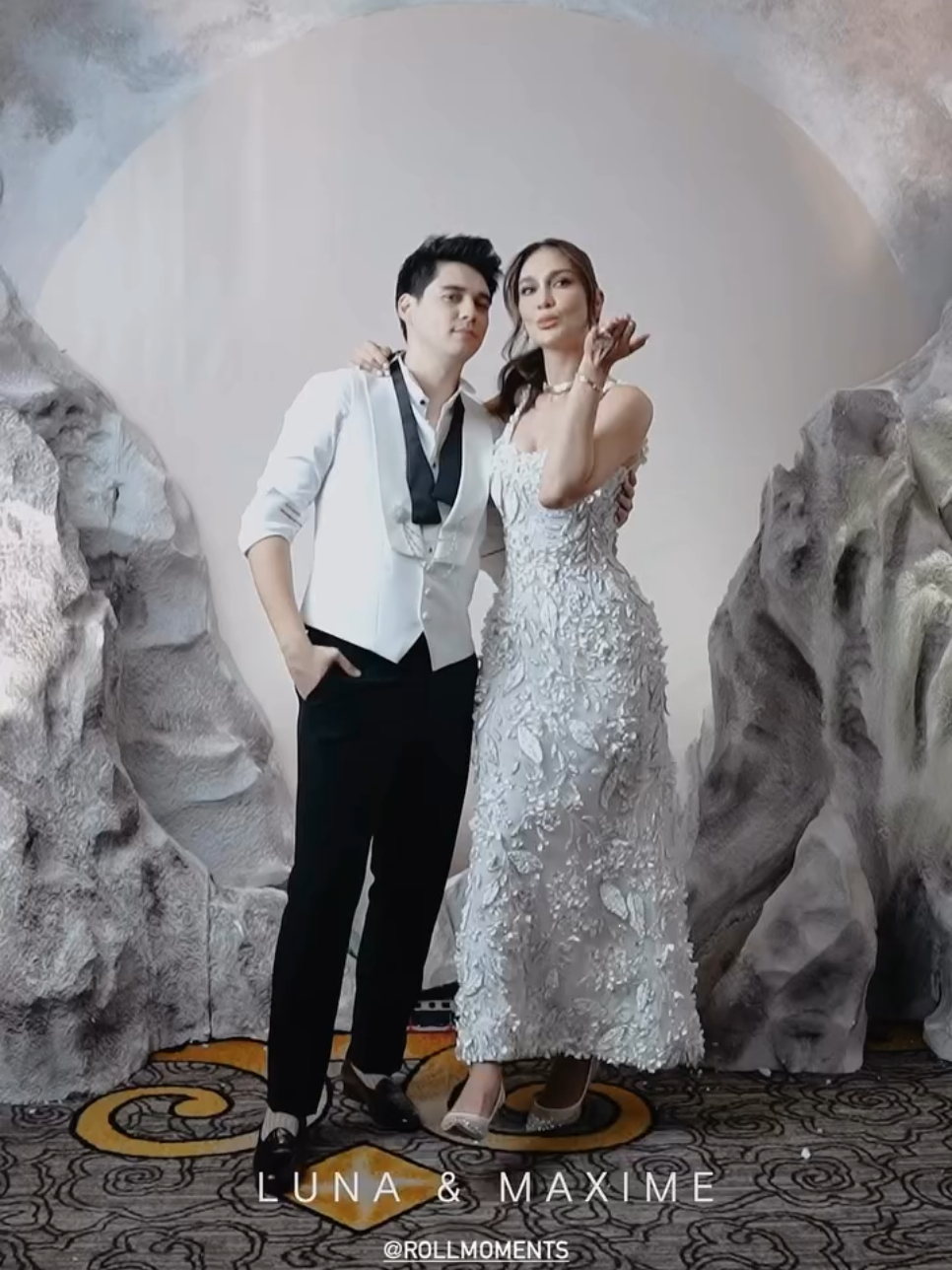 After party 🥳#moontothemax #lunamaya #lunamaya🥰❤️🥰 #lunadicintaimaximal #rollmoments #roll #weddingresepsi  #jakarta #zappremiere #beauty #maximebouttier #lunamayamaximebouttier #lunamayamaxime #lunadicintaimaximal #weddingresepsi  #jakarta