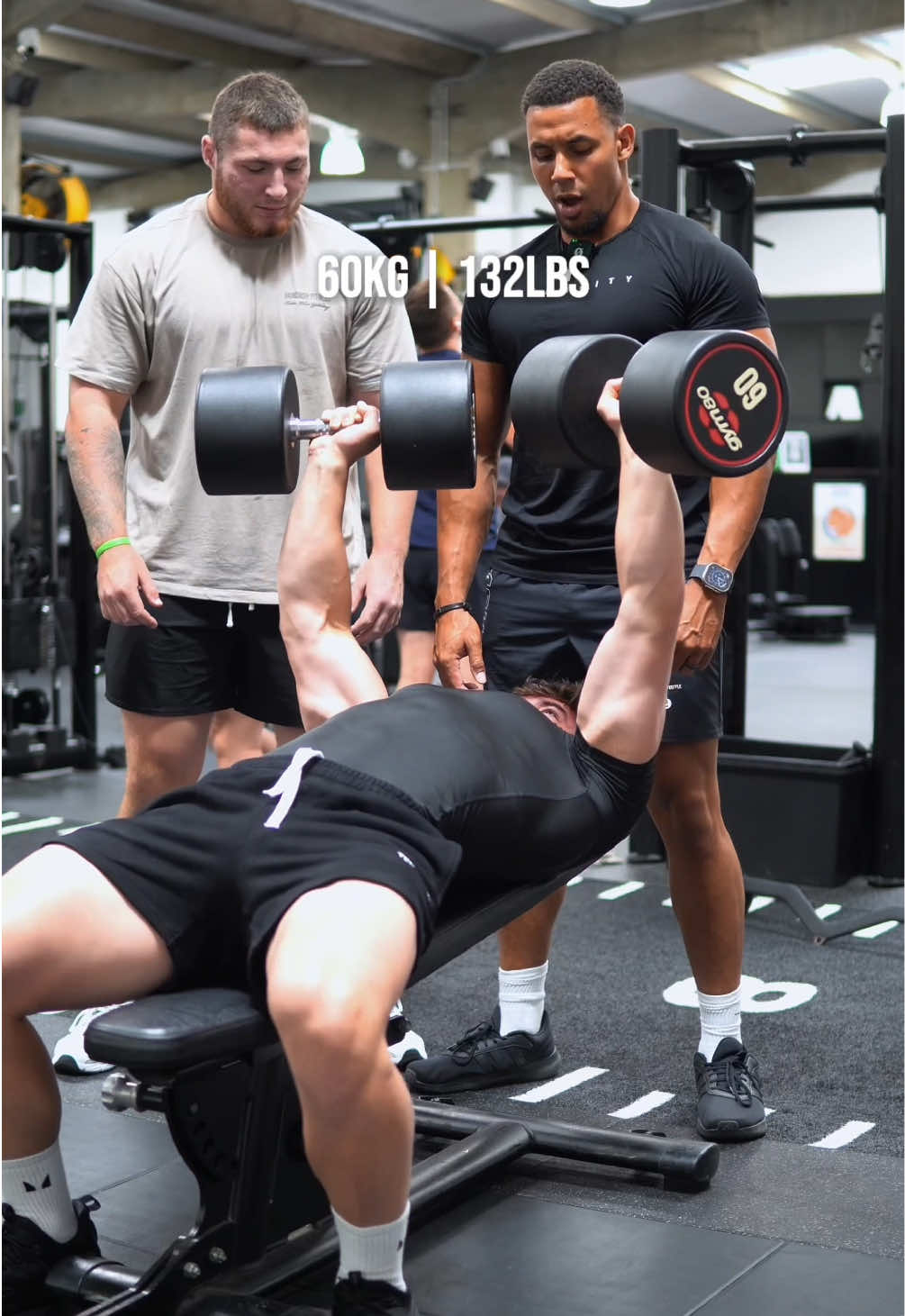 Does more weight, move more weight? #fyp #GymTok #Fitness #davidspt #gymhumour #strength #motivation 