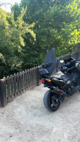 T530@RIDERSTMAX  #tmax530 #riderstmax #yamaha #tmax560 #motos #fyp #viral_video #paratiiiiiiiiiiiiiiiiiiiiiiiiiiiiiii #bcn #marocaine🇲🇦 