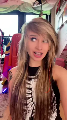 #nickiminaj #superbass #superbassnickiminaj #scenekid #2010snostalgia 