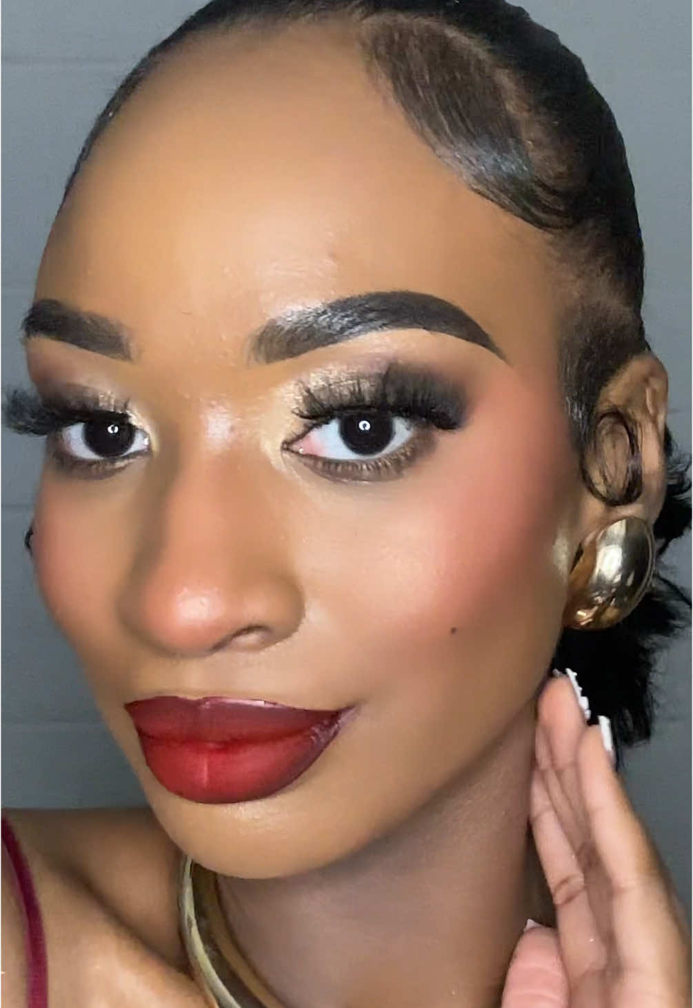 Make a wish🎂✨❤️ #birthdaywishes #birthdaymakeup #birthdayglam #makeuptransitions 