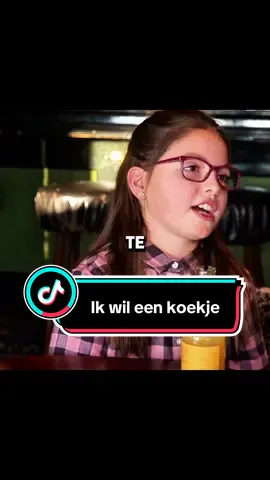 Heb jij ook een probleem…😂 #koekje #dwars #boos 
