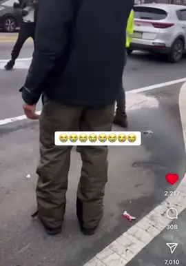 Flipped his dumb ass😭😭😭😭😭😭#philly #fyp #phl 