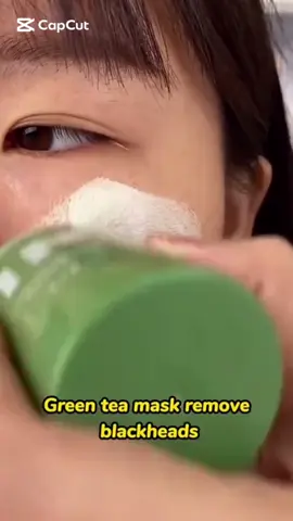 Green Mask Stick💚 قناع الشاي الاخضر عبارة عن رول سهل الاستخدام أزالة الاوساخ بعمق من البشرة ✅ زيادة مرونة الجلد للحماية من التجاعيد✅ موازنة الزيوت بالبشرة✅ تجديد الماء والمواد المغذية للبشرة✅ اشراقة لامعة للبشرة✅ #كوزمتكس🛍 #green #tea #skincare 