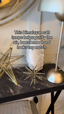 This takes centre stage in my console table and is a vibe ☺️✨ From a low glow to a brighter glow, you choose ✅ #himalayanlamp #saltrock #glow #moodlighting #foryoupage❤️❤️ #fyp #livingroomdecor 