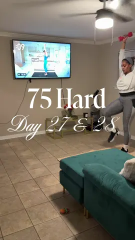 Trying to balance being a mom, a businesswoman, and still showing up for me isn’t easy… but I’m learning to give myself grace and stay consistent. Core is now in the routine daily, and we’ve officially entered the progressive overload phase 😮‍💨 45 days to go. Let’s work. #75hard #disciplineera #corework #progressiveoverload #momlifebalance #blackgirlwellnes #fitnessjourney #businesswomanonamission #stillshowingup #healingandhustling
